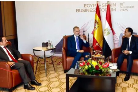 فيليب السادس في زيارة دولة إلى مصر وسط تصاعد التوتر في غزة: دعم للوساطة المصرية ورسالة إنسانية